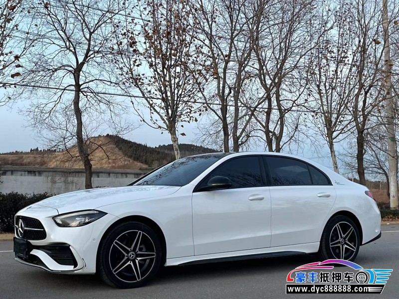 23年奔驰C轿车抵押车出售