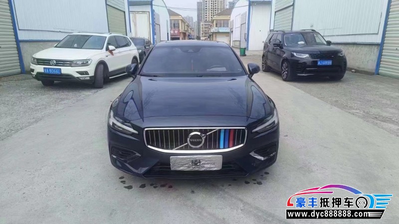 22年沃尔沃S60轿车抵押车出售