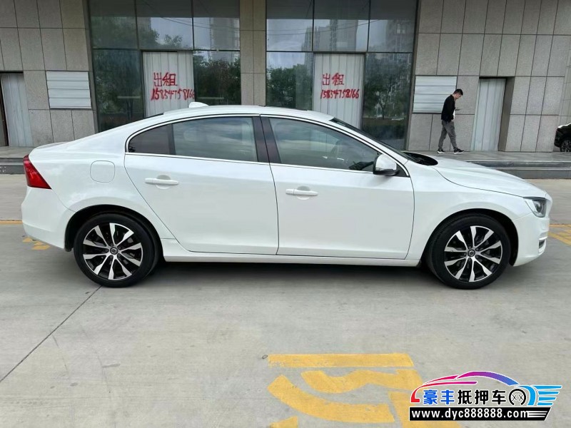 19年沃尔沃S60轿车抵押车出售
