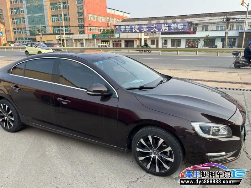 19年沃尔沃S60轿车抵押车出售