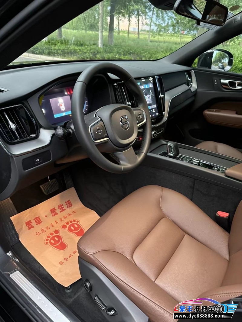 24年沃尔沃XC60轿车抵押车出售