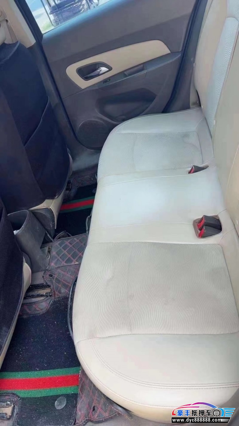 16年雪佛兰科鲁兹轿车抵押车出售