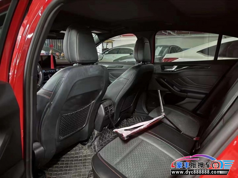 19年福特福克斯轿车抵押车出售