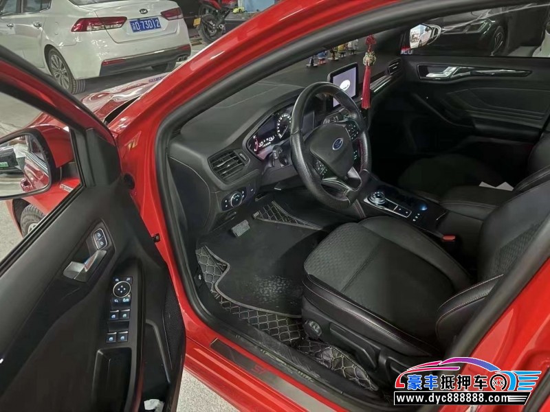 19年福特福克斯轿车抵押车出售