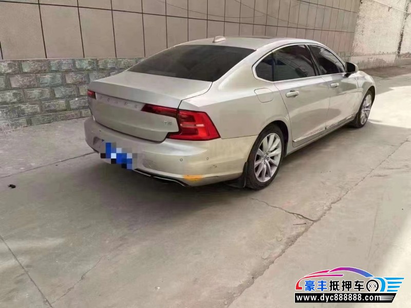 17年沃尔沃S90轿车抵押车出售