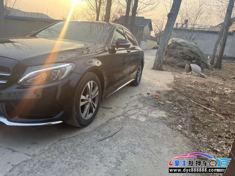 16年奔驰C轿车抵押车出售