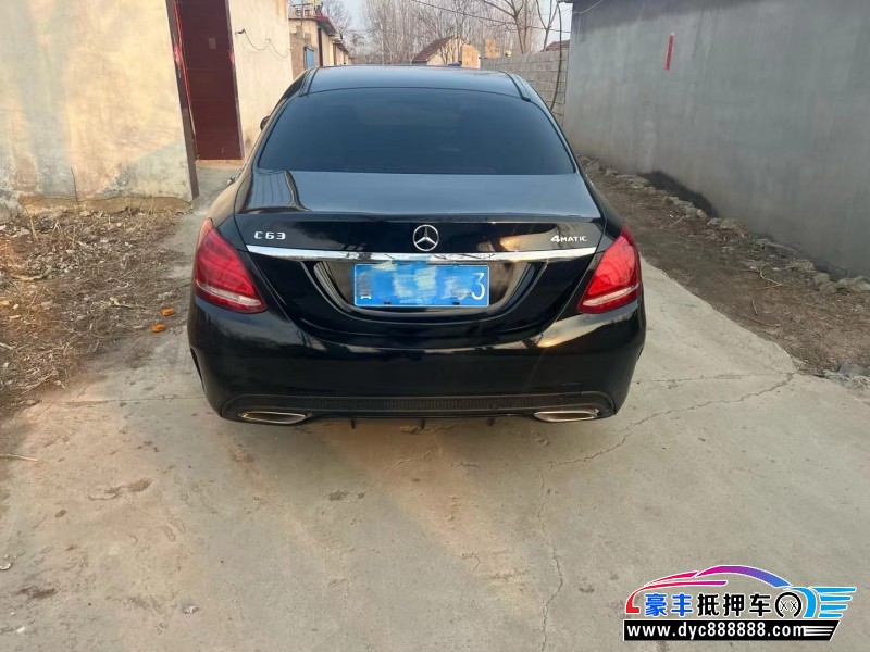 16年奔驰C轿车抵押车出售