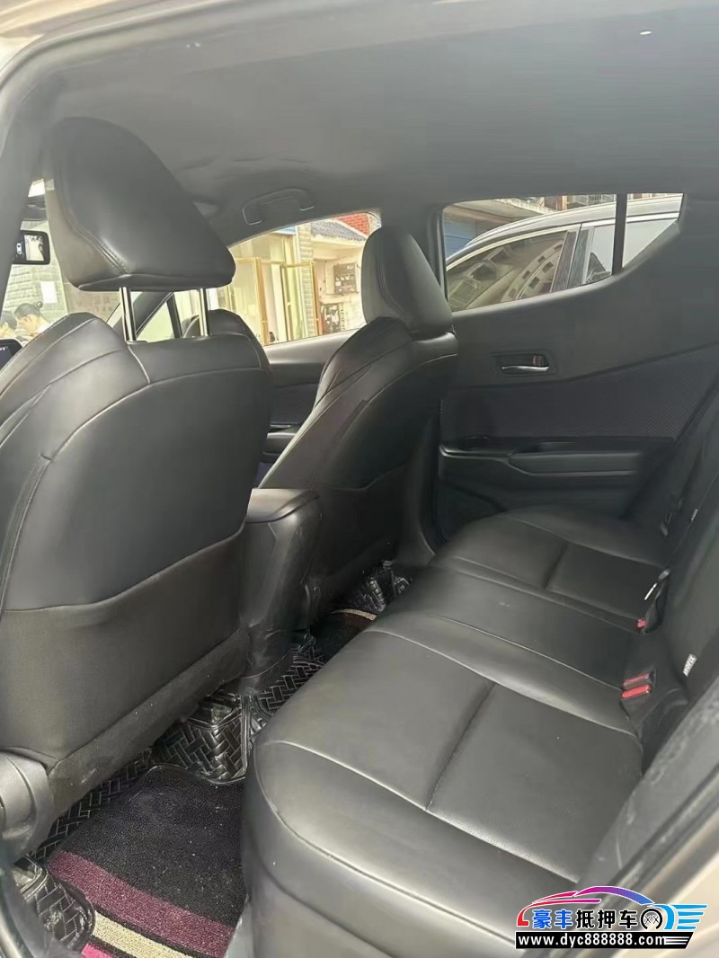 19年丰田奕泽轿车抵押车出售