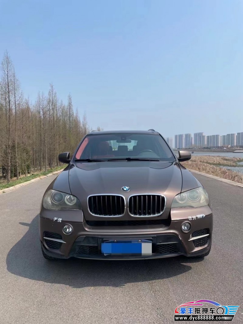 13年宝马X5轿车抵押车出售