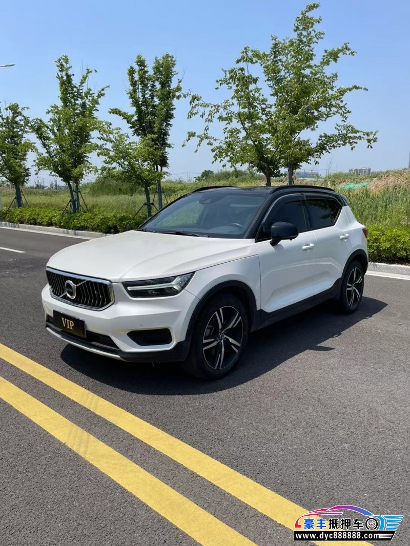 21年沃尔沃XC40轿车抵押车出售