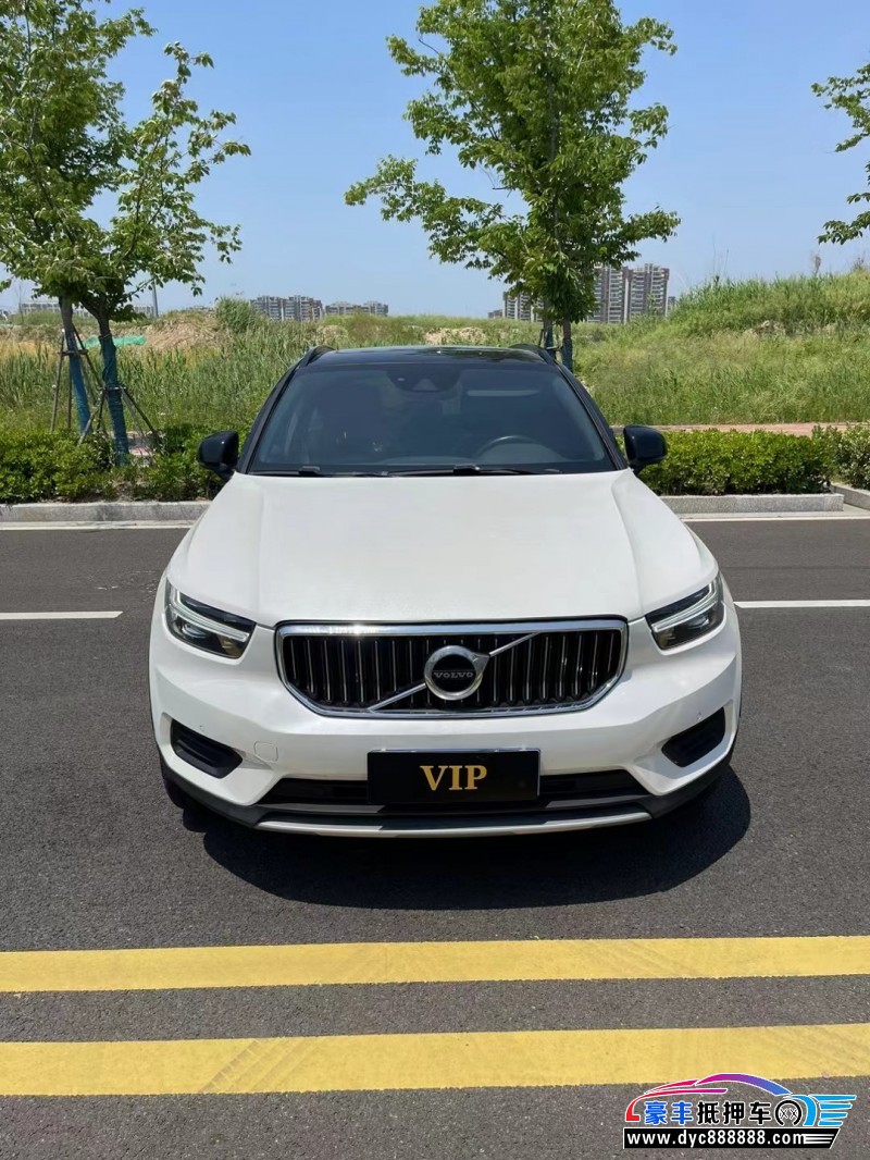 21年沃尔沃XC40轿车抵押车出售
