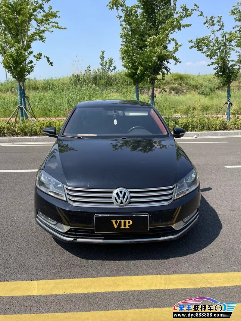 16年大众迈腾轿车抵押车出售