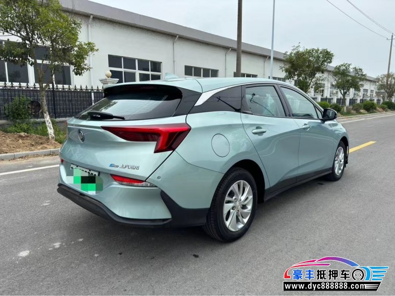 23年别克微蓝轿车抵押车出售