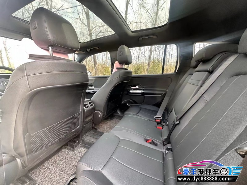 20年奔驰GLB轿车抵押车出售