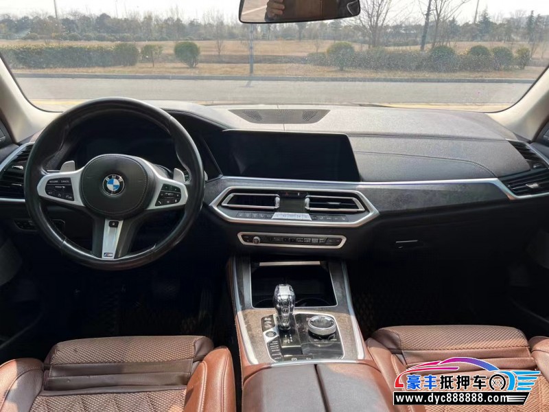 20年宝马X5轿车抵押车出售