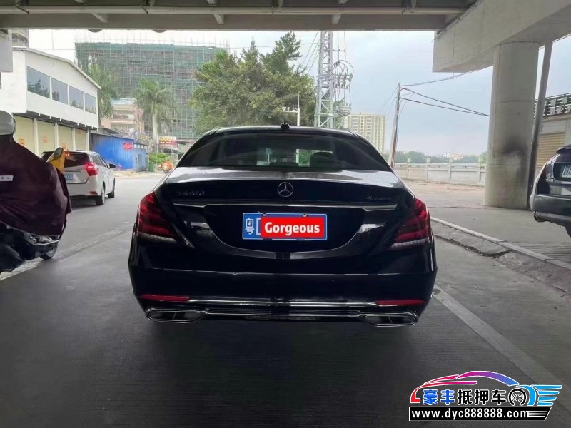 14年奔驰S轿车抵押车出售
