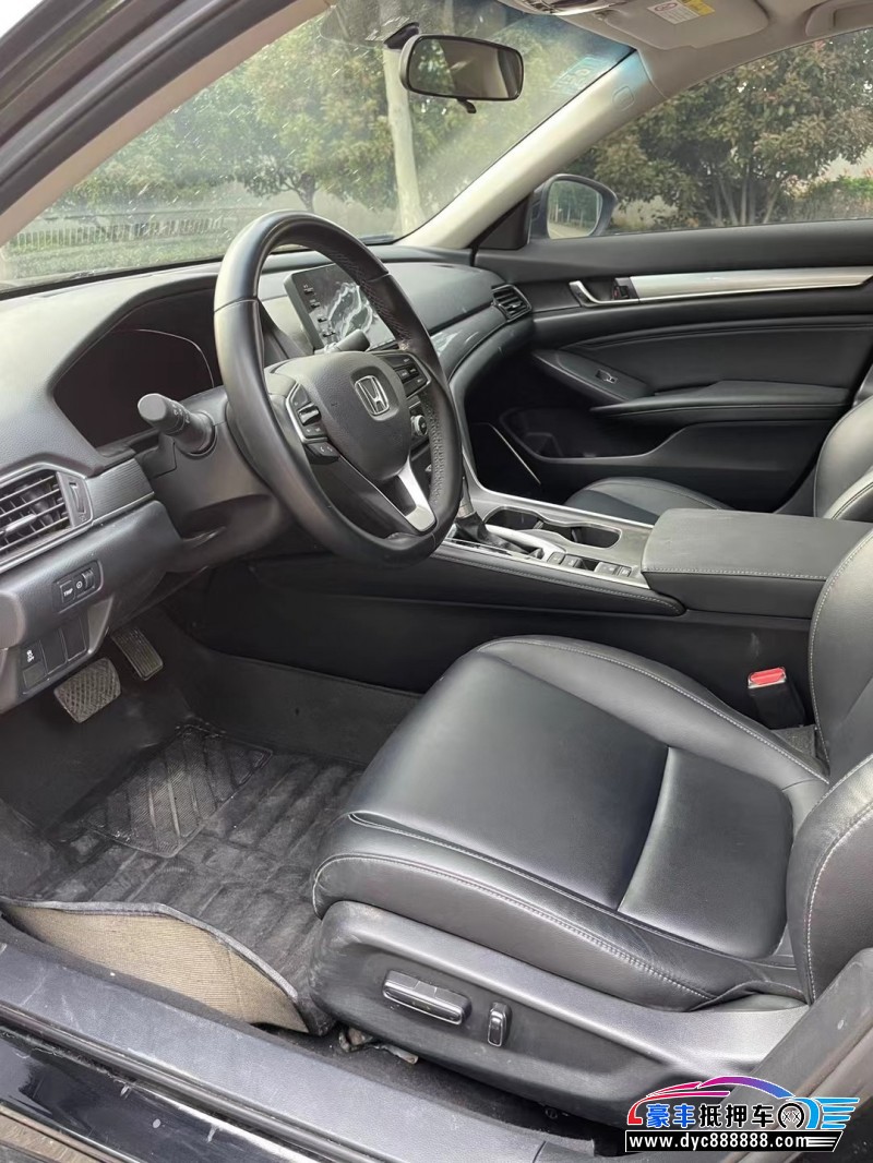 20年本田雅阁轿车抵押车出售