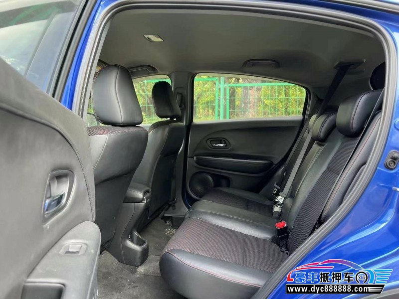 17年本田XRV轿车抵押车出售