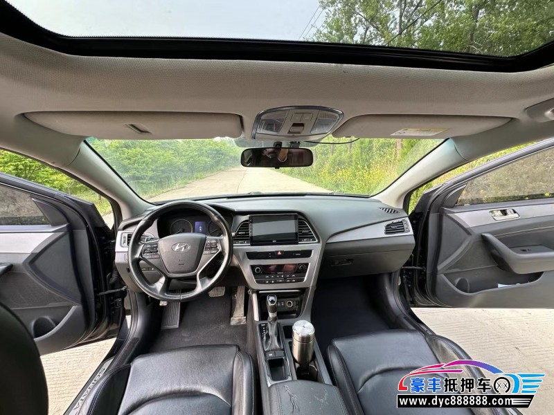 17年现代索纳塔九轿车抵押车出售