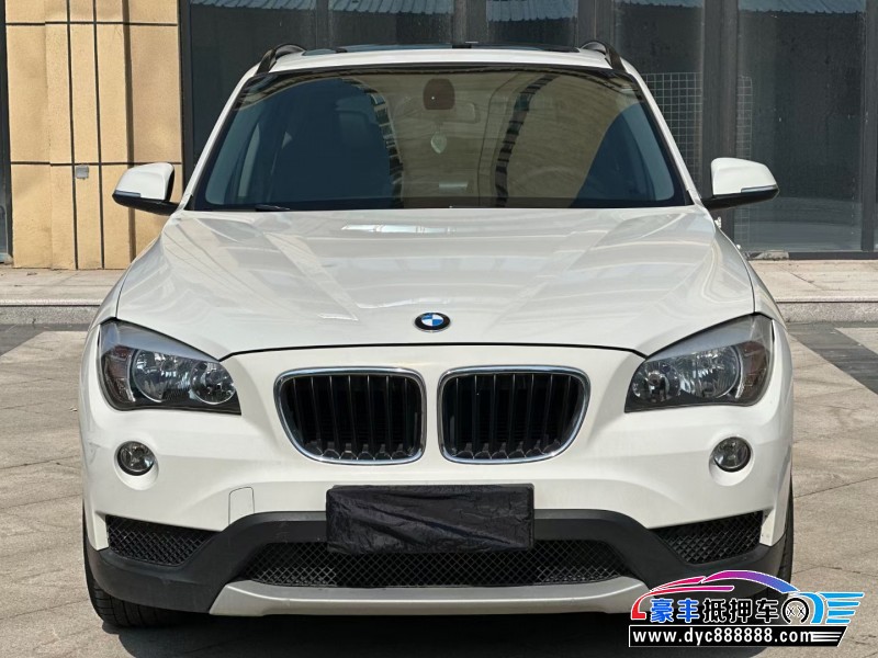 13年宝马X1轿车抵押车出售