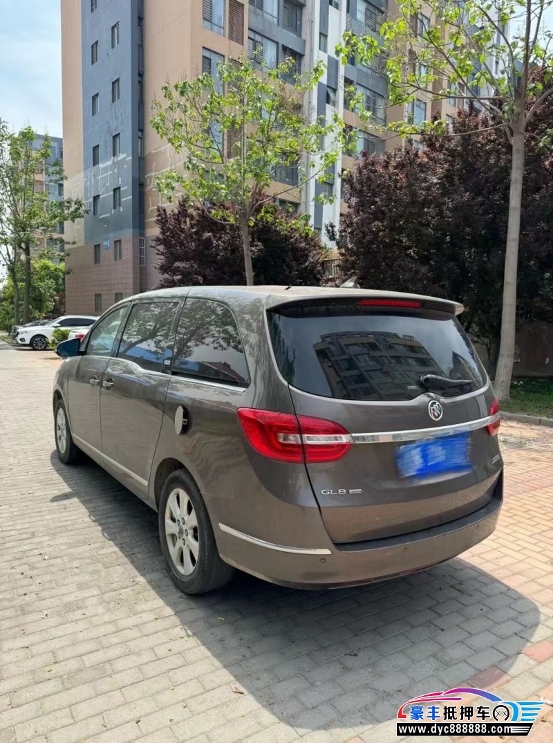 15年别克GL8轿车抵押车出售