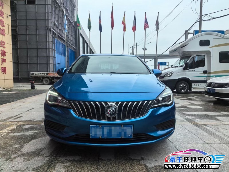 17年别克威朗轿车抵押车出售