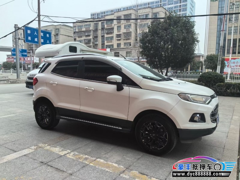 15年福特翼搏轿车抵押车出售