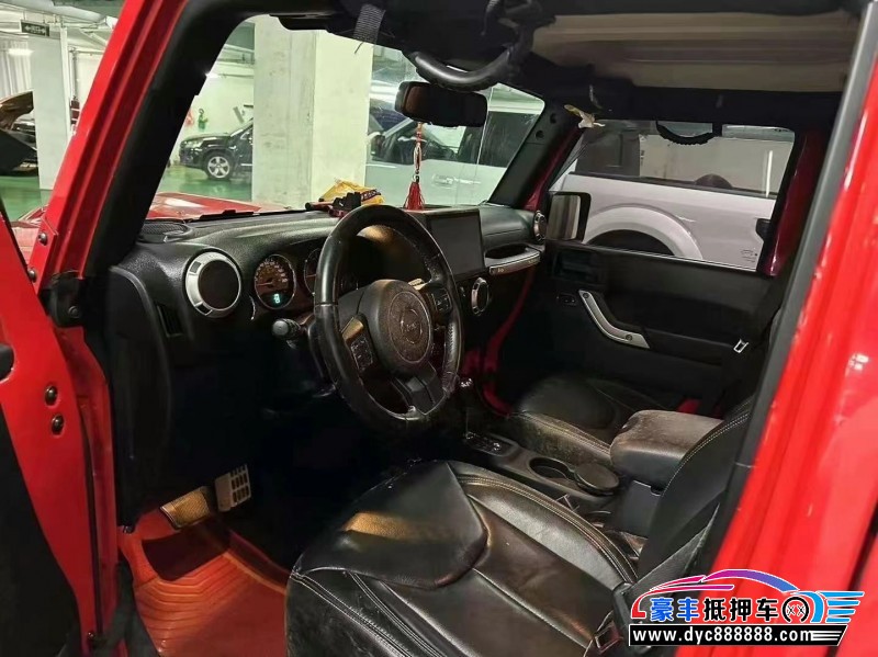 17年Jeep牧马人轿车抵押车出售