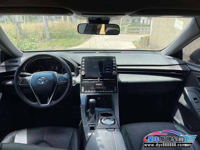 21年丰田亚洲龙轿车抵押车出售