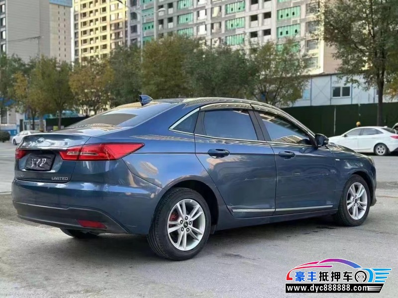 19年福特福睿斯轿车抵押车出售