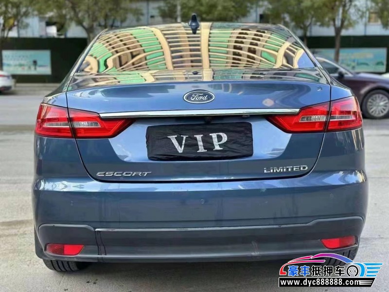 19年福特福睿斯轿车抵押车出售