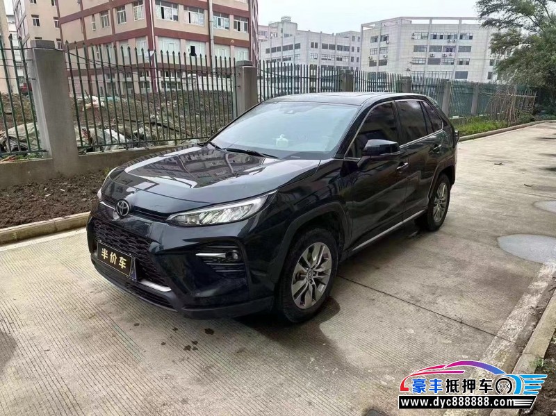 23年丰田威兰达轿车抵押车出售