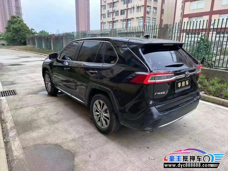 23年丰田威兰达轿车抵押车出售