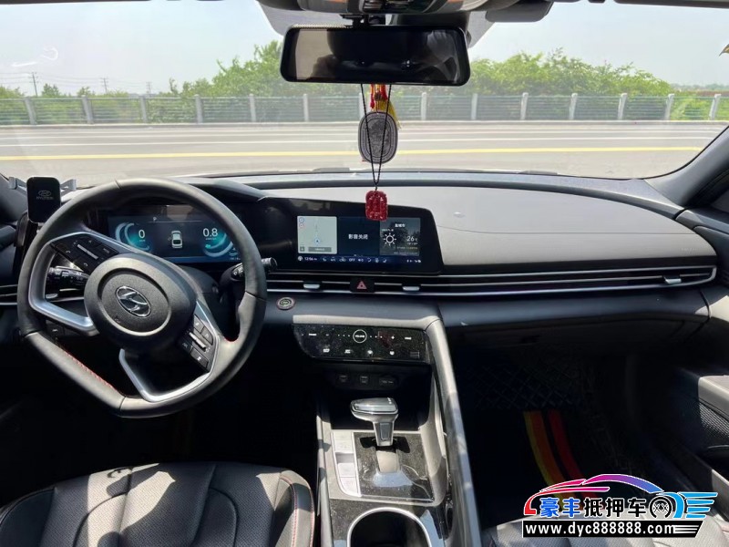 22年现代伊兰特轿车抵押车出售