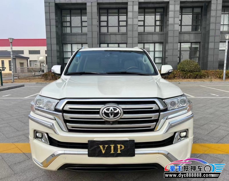 18年丰田兰德酷路泽（陆巡）轿车抵押车出售