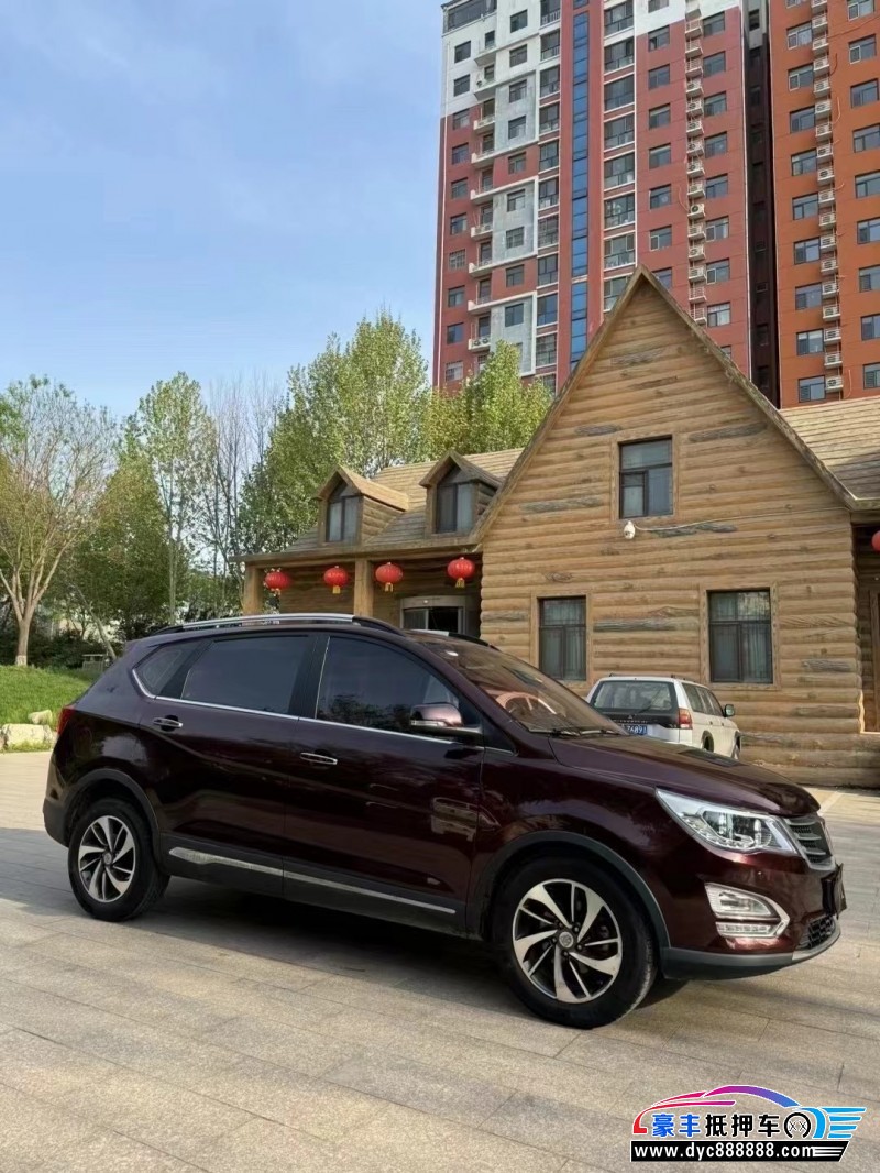 17年宝骏560轿车抵押车出售