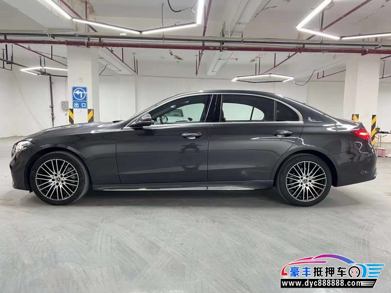 22年奔驰C轿车抵押车出售