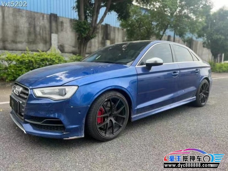 16年奥迪S3轿车抵押车出售