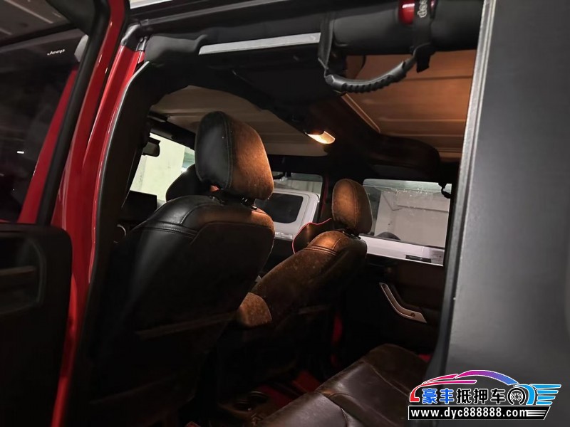 17年Jeep牧马人轿车抵押车出售