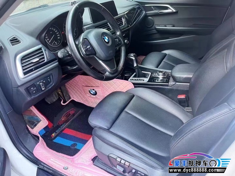 19年宝马1系轿车抵押车出售