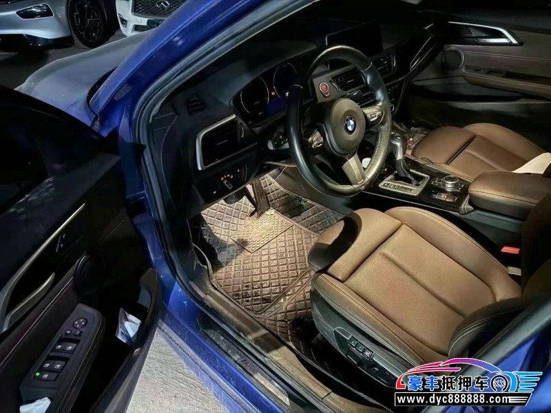 19年宝马1系轿车抵押车出售