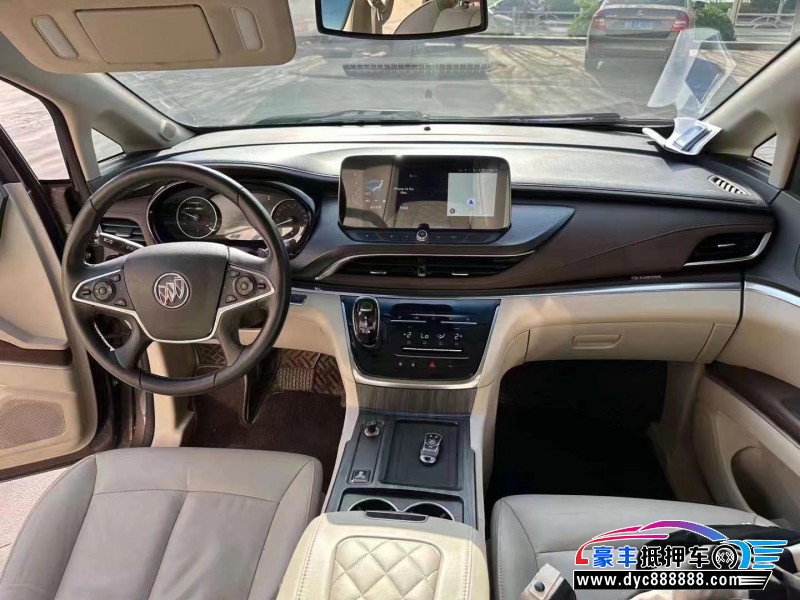 21年别克GL8轿车抵押车出售