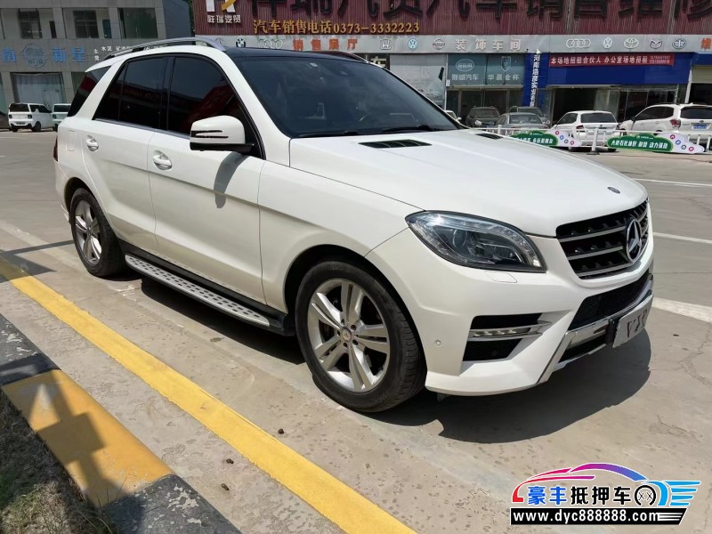 14年奔驰ML轿车抵押车出售