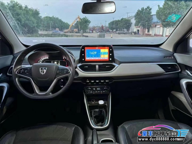 18年宝骏510轿车抵押车出售