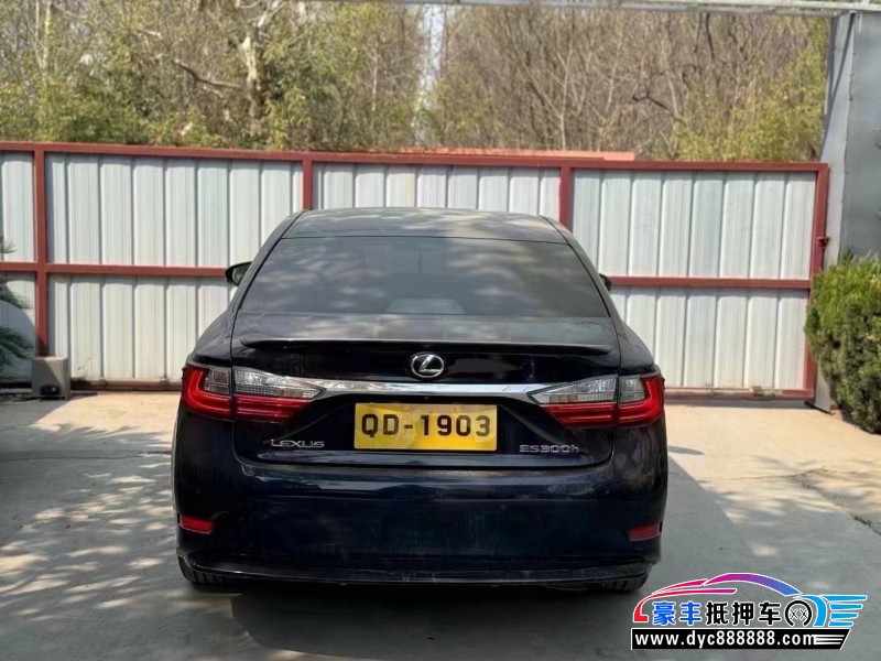 16年雷克萨斯ES轿车抵押车出售