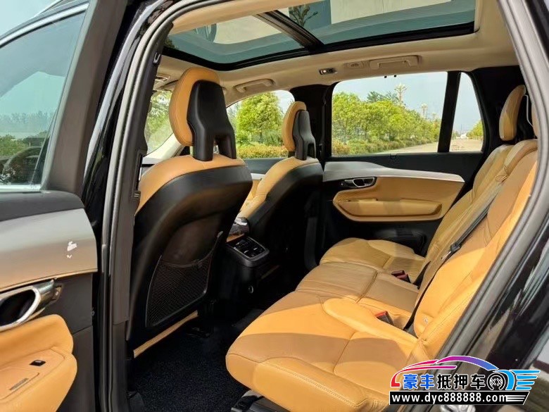 16年沃尔沃XC90轿车抵押车出售