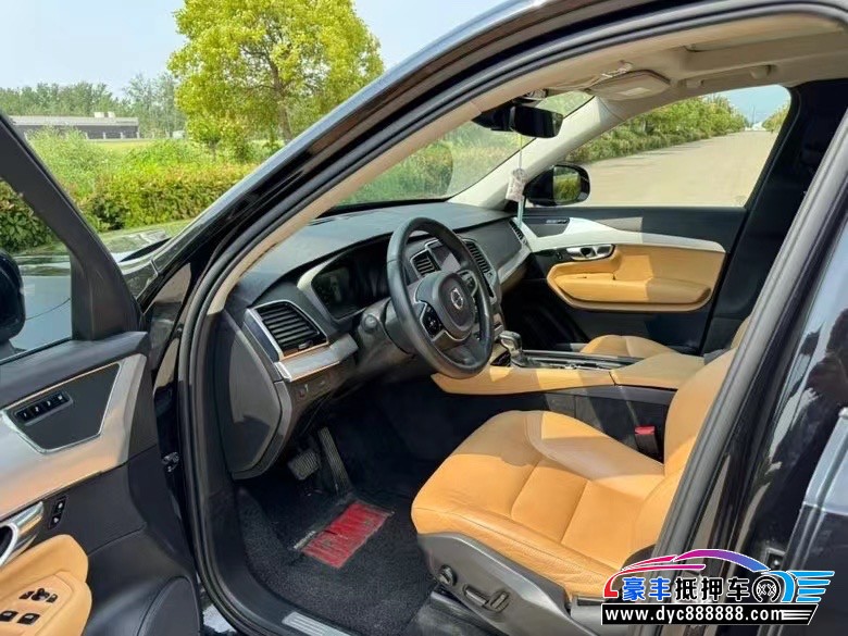 16年沃尔沃XC90轿车抵押车出售
