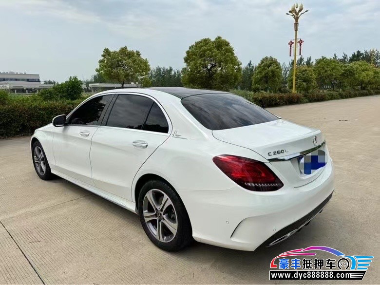 20年奔驰C轿车抵押车出售