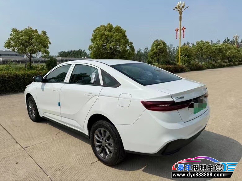 24年吉利几何轿车抵押车出售