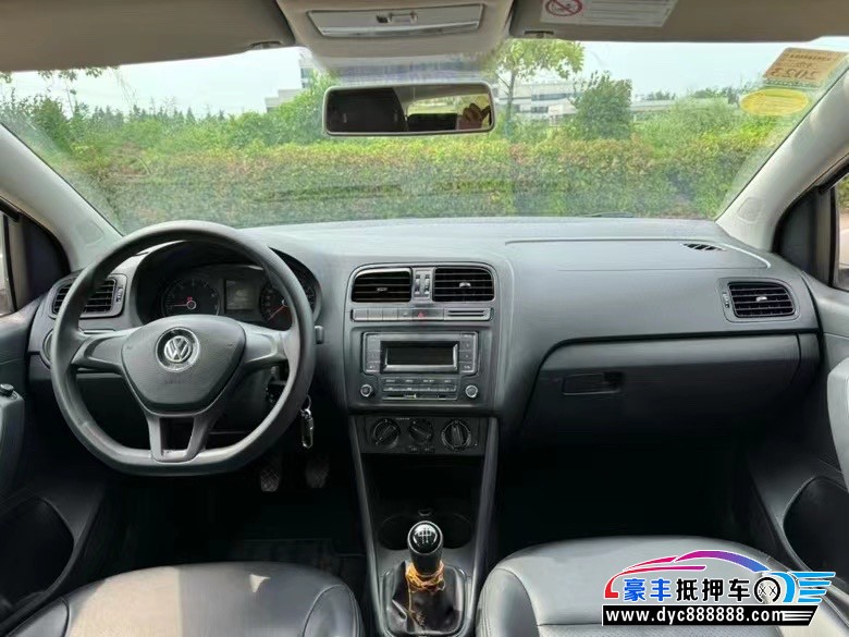 17年大众polo轿车抵押车出售